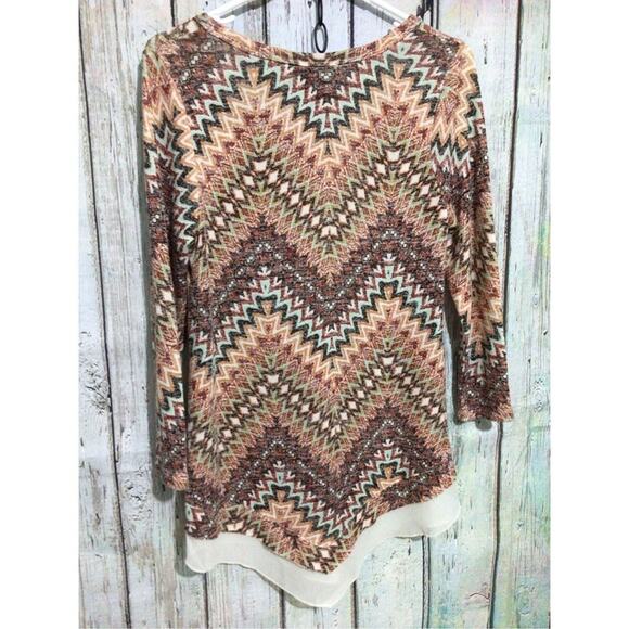 Absolutely Famous Size Small Top 💕❤️ - Picture 7 of 13